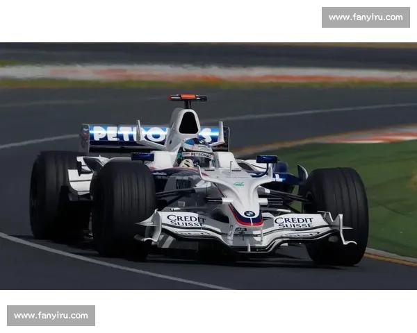 创新挑战赛:方程式赛车的速度与激情在未来科技中的精彩演绎